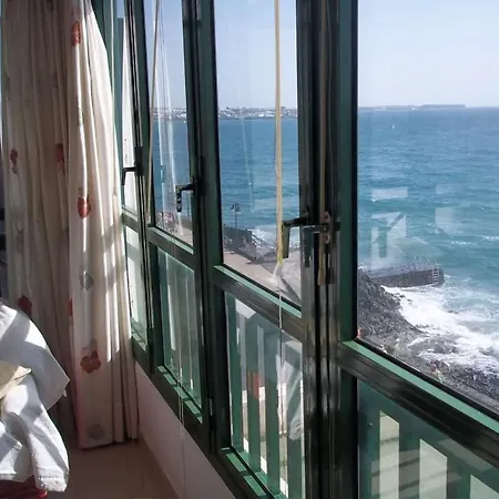 Apartment Playa Blanca Sleeps 4 Wifi