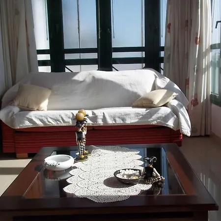 Playa Blanca Sleeps 4 Wifi Playa Blanca (Lanzarote)
