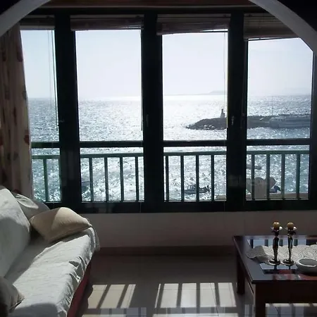 Appartement Playa Blanca Sleeps 4 Wifi *